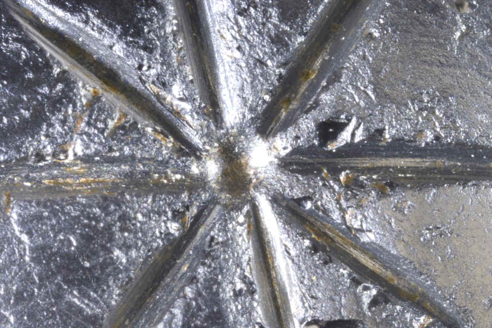 BudapestCrystal10.jpg (651110 bytes)