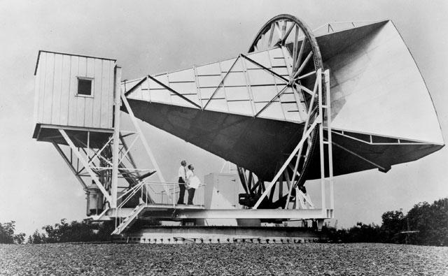 BELL EXPERIMENT HORN ANTENNA LARGE.