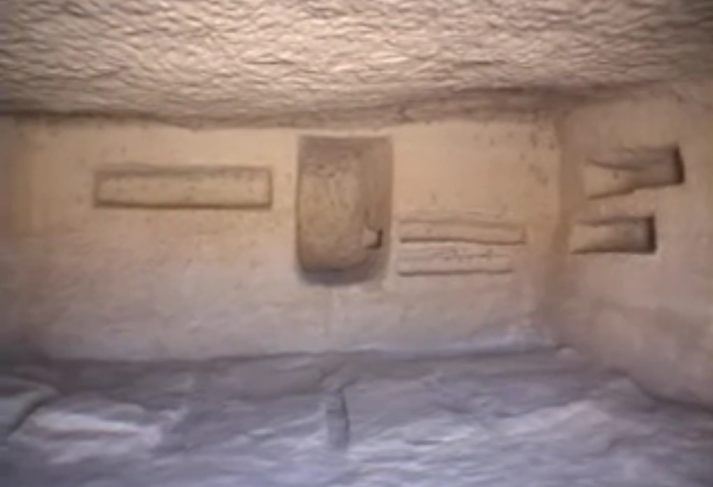 MADAIN_SALEH_GENERATOR_DRAWING3.jpg (67945 bytes)