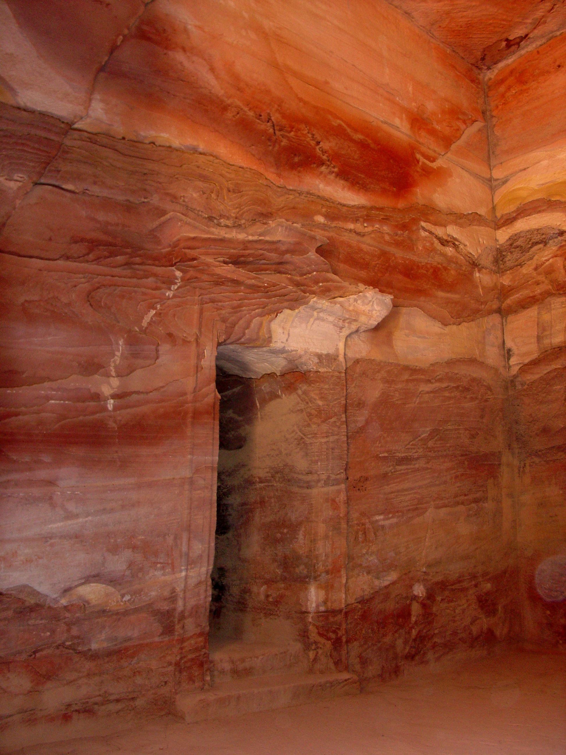 PETRA CAVITY ROOM LEFT CHAMBER DOOR.