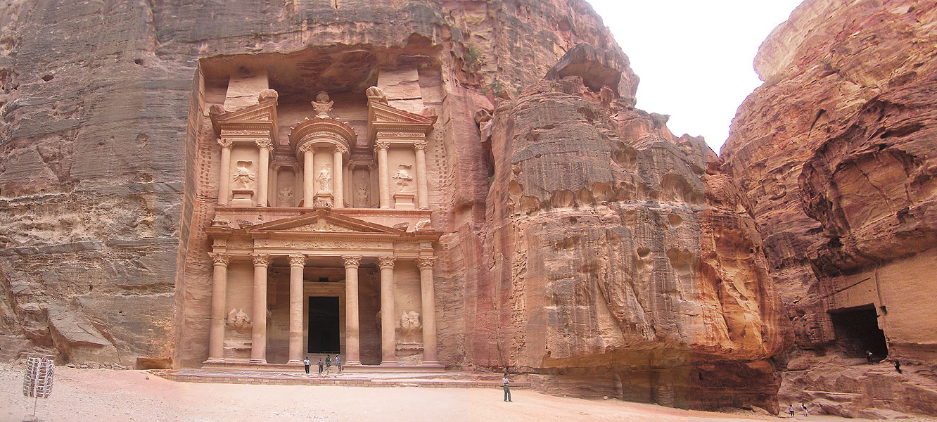 PETRA CAVITY ROOM ZERO