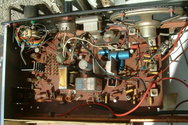 atom3_PCB_ELEMENT_SIDE.jpg (95507 bytes)