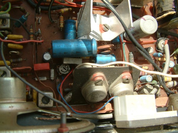 atom3_PCB_ELEMENT_SIDE1.jpg (80124 bytes)